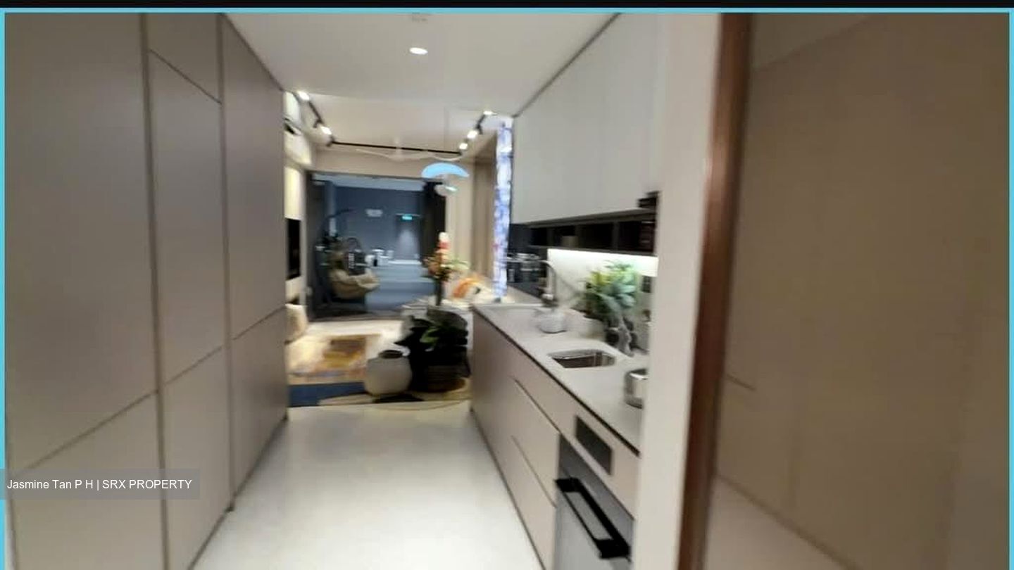 Promenade Peak (D3), Condominium #605083021